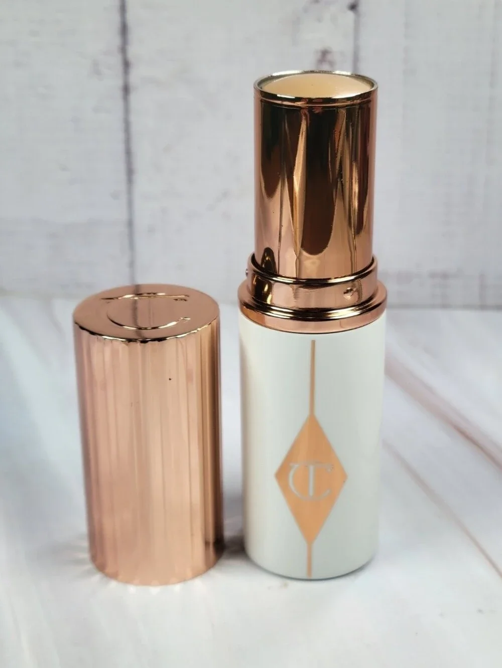 Charlotte Tilbury Unreal Skin Sheer Glow Tint Hydrating Foundation Stick BNIB